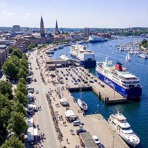 Kiel mit Fähranleger
